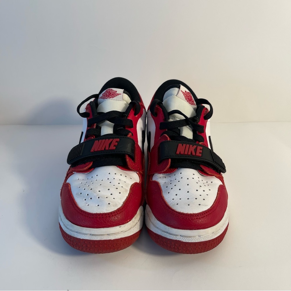Nike Air Jordan’s size 4y